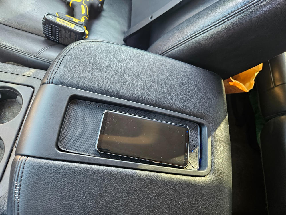 2007.5-2014 GM Wireless Phone Charging Kit for GM Trucks & SUV