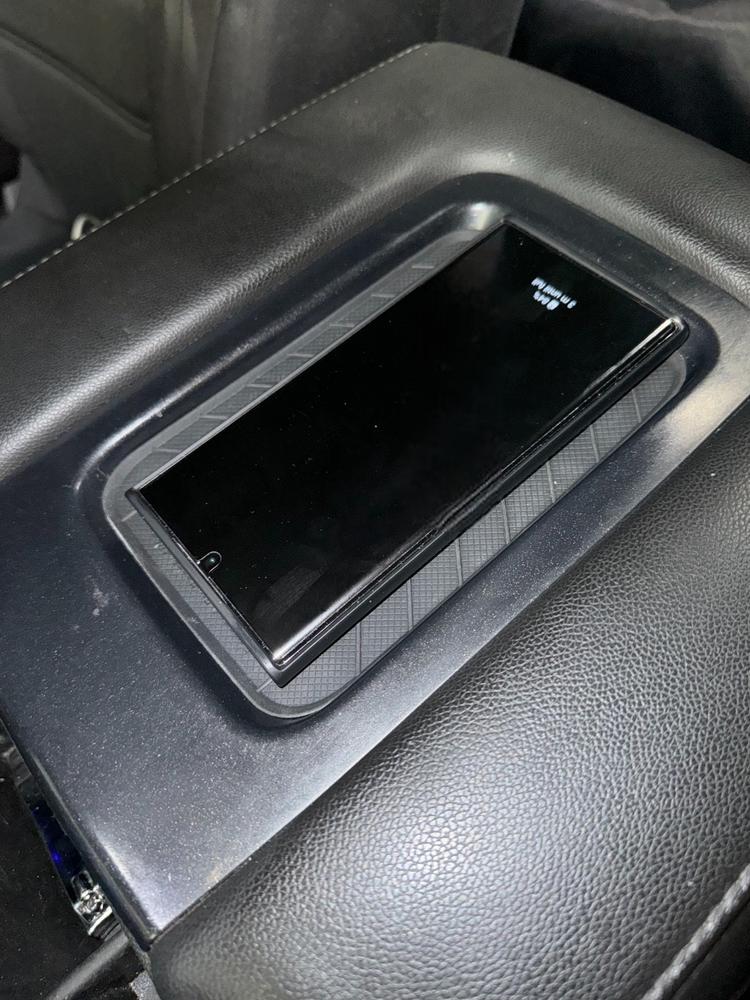 2014-2019 GM Wireless Phone Charging Kit for GM Trucks (Silverado & Sierra) - Customer Photo From Chris Blanks