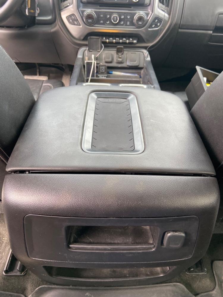 2014-2019 GM Wireless Phone Charging Kit for GM Trucks (Silverado & Sierra) - Customer Photo From Wesley Colbert