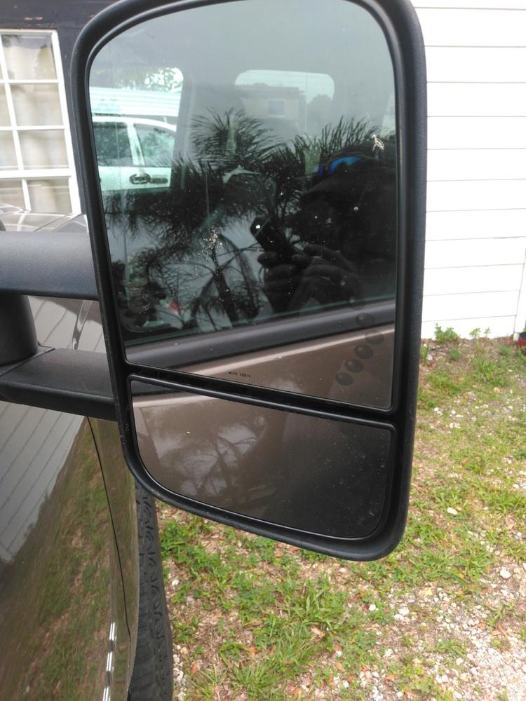 Older Style Lower Tow Mirror Glass - Customer Photo From Leonard Lindsey