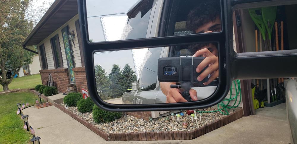 Older Style Lower Tow Mirror Glass - Customer Photo From Jerrid Sanchez