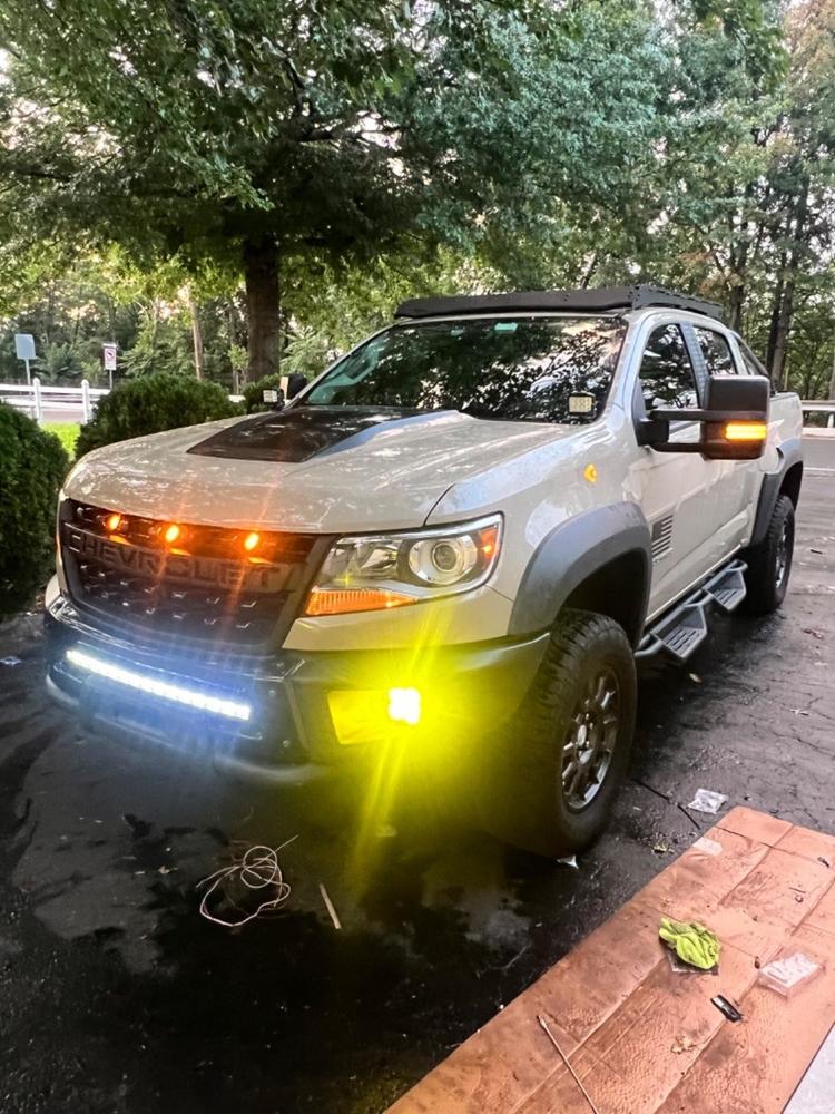 2015 - 2022 Colorado / Canyon Tow Mirrors (Style 2) - Customer Photo From Anthony Vera