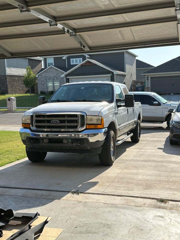 Ford F250/F350/F450/F550 Superduty (1999-2001) Tow Mirrors - 2008 Style - Customer Photo From Brayden Waldroop