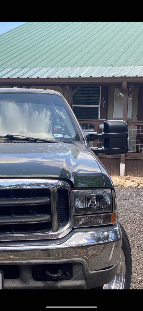 Ford F250/F350/F450/F550 Superduty (1999-2001) Tow Mirrors - 2008 Style - Customer Photo From Ivan Gomez