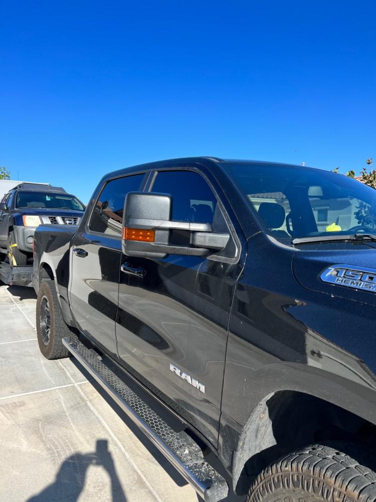 GM Style Dodge Ram 1500 Tow Mirrors (2019-2024) - Style 2 - Customer Photo From Christopher Hill