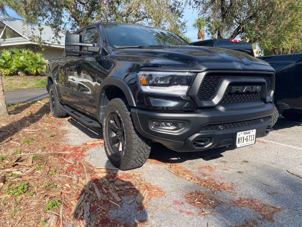 GM Style Dodge Ram 1500 Tow Mirrors (2019-2023) - Style 2 - Customer Photo From Cameron Nunes