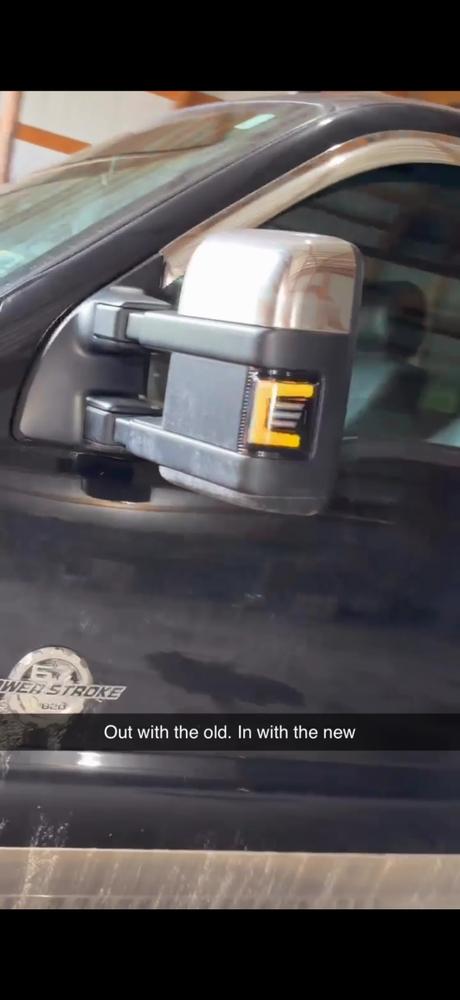 Ford Tow Mirror Replacement Lights (2008 Style) - Customer Photo From Aaron Breneman