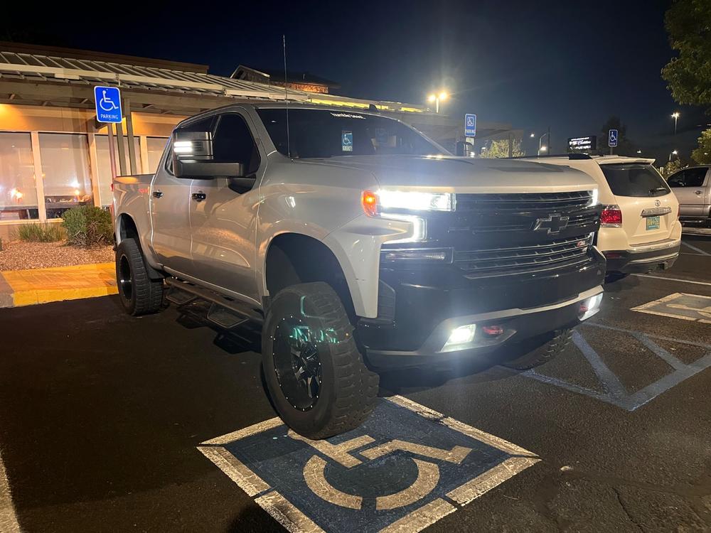 2019-2025 Chevy Silverado 1500 Tow Mirrors - Customer Photo From Steven Barraza