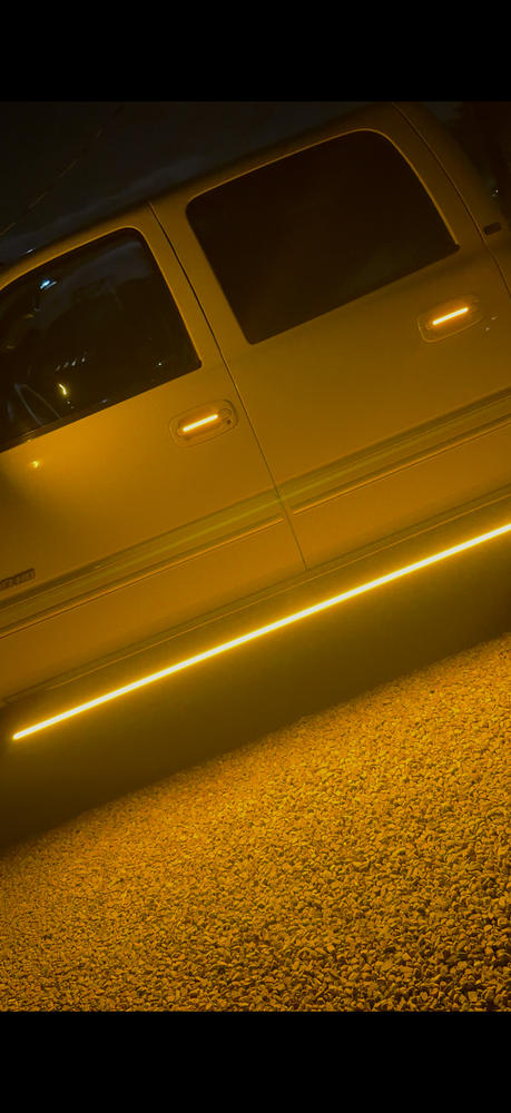 Lumastep M1 Light Up Running Boards | 1999-2007 Chevy Silverado & GMC Sierra - Customer Photo From CARLOS A. RIVERA