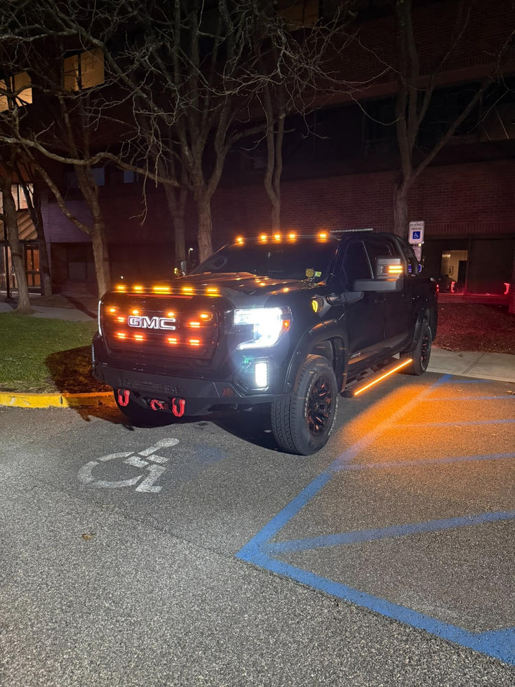 Lumastep M1 Light Up Running Boards | 2019-2026 Chevy Silverado & GMC Sierra 1500 - Customer Photo From Robert Addimando