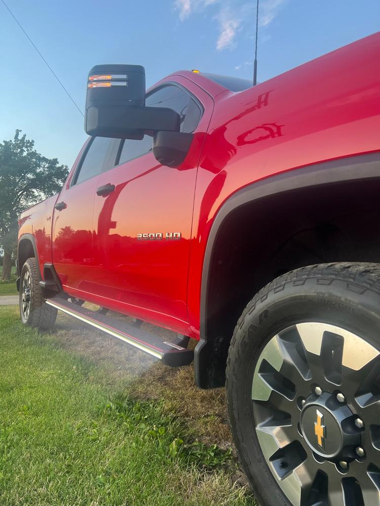 Lumastep M1 Light Up Running Boards | 2020-2026 Chevy Silverado & GMC Sierra 2500/3500 - Customer Photo From Chad Thorley