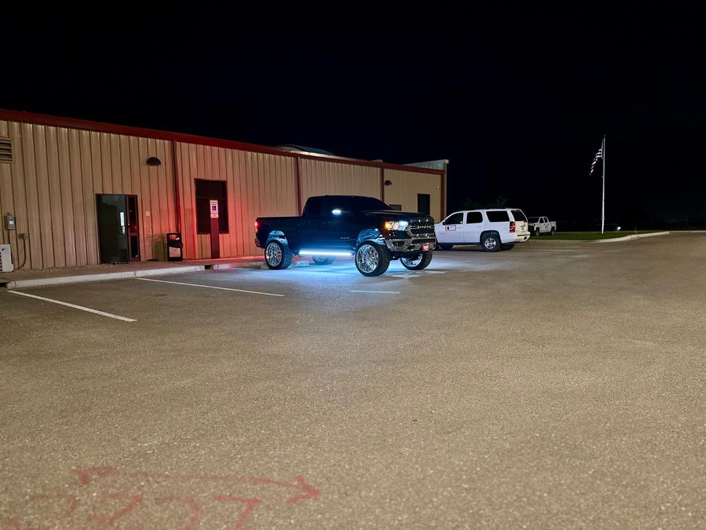 Lumastep M1 Light Up Running Boards | 2019-2024 Dodge Ram 1500 - Customer Photo From David Sandoval