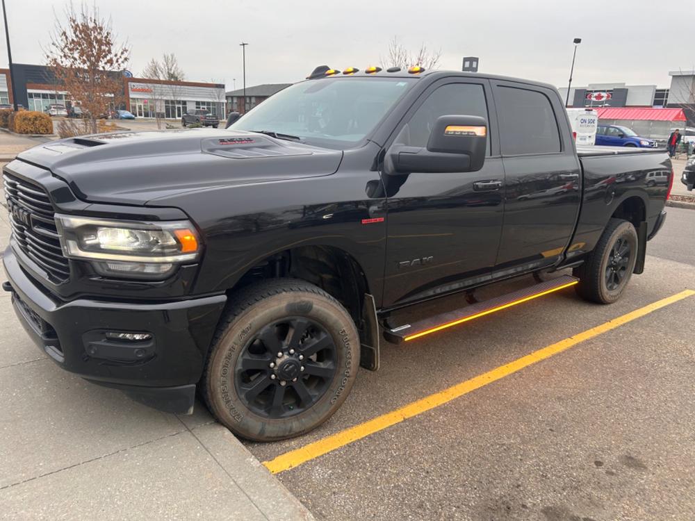 Lumastep M1 Light Up Running Boards | 2019-2024 Dodge Ram 2500/3500 - Customer Photo From Raymond Paul