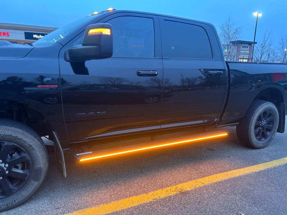Lumastep M1 Light Up Running Boards | 2019-2024 Dodge Ram 2500/3500 - Customer Photo From Raymond Paul
