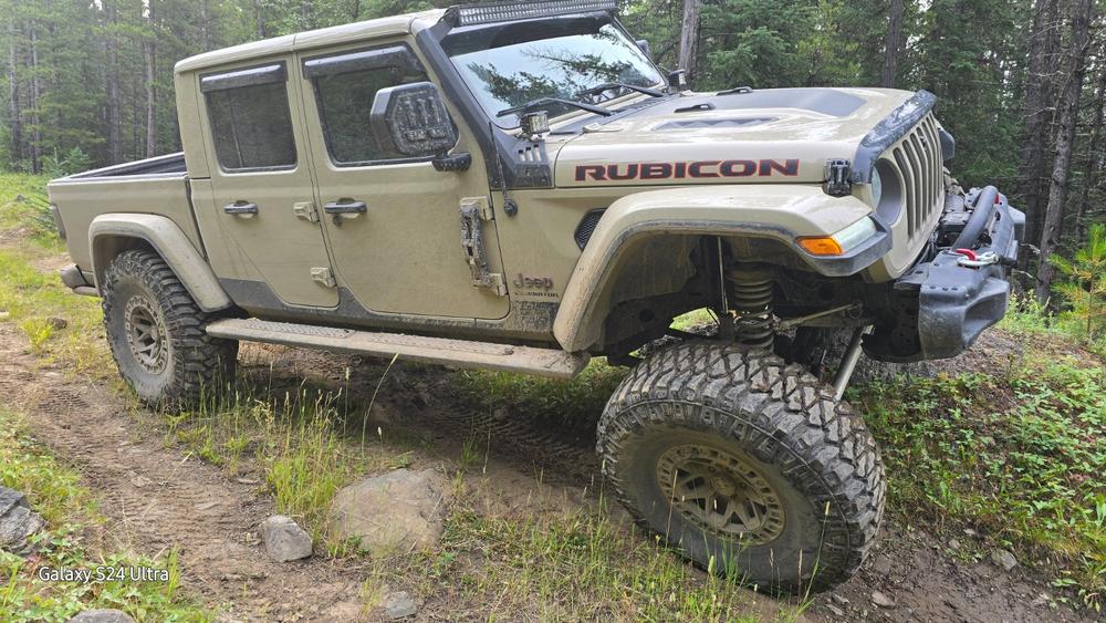 Jeep Gladiator JT Trail Tow Mirrors (2020-2026) - Customer Photo From Cody Milton