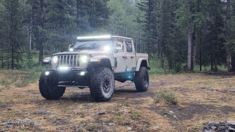 Jeep Gladiator JT Trail Tow Mirrors (2020-2026) - Customer Photo From Cody Milton