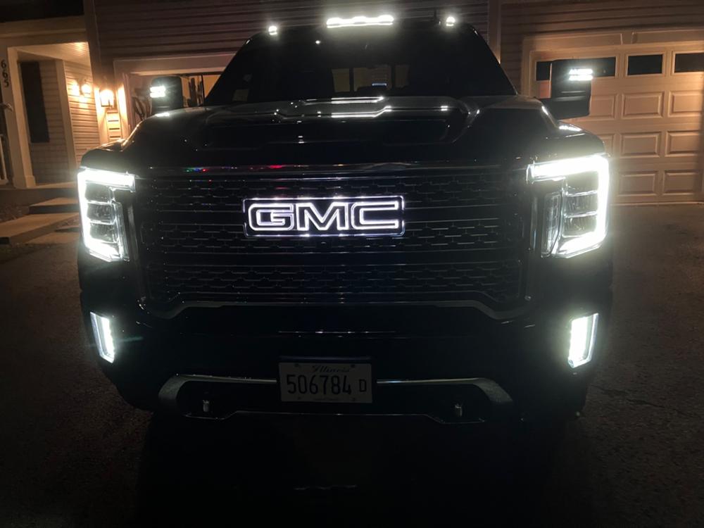 S-Series Cab Lights | 2020-2024 Chevy Silverado & GMC Sierra 2500/3500 - Customer Photo From Craig Frye