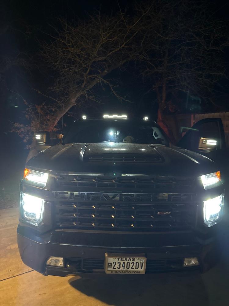 S-Series Cab Lights | 2020-2025 Chevy Silverado & GMC Sierra 2500/3500 - Customer Photo From Brandon Schramm