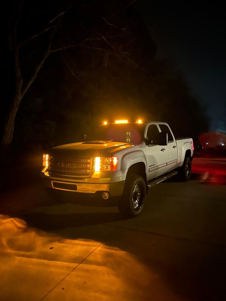 S-Series Cab Lights | 2007.5-2014 Chevy Silverado & GMC Sierra 2500/3500 - Customer Photo From Thomas Holt