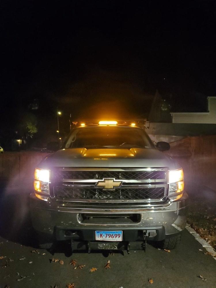 S-Series Cab Lights | 2007.5-2014 Chevy Silverado & GMC Sierra 2500/3500 - Customer Photo From Eric Derlega