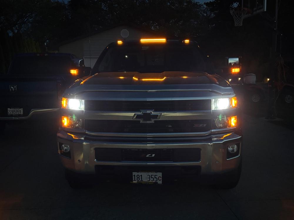S-Series Cab Lights | 2015-2019 Chevy Silverado & GMC Sierra 2500/3500 - Customer Photo From Kurt Busenitz