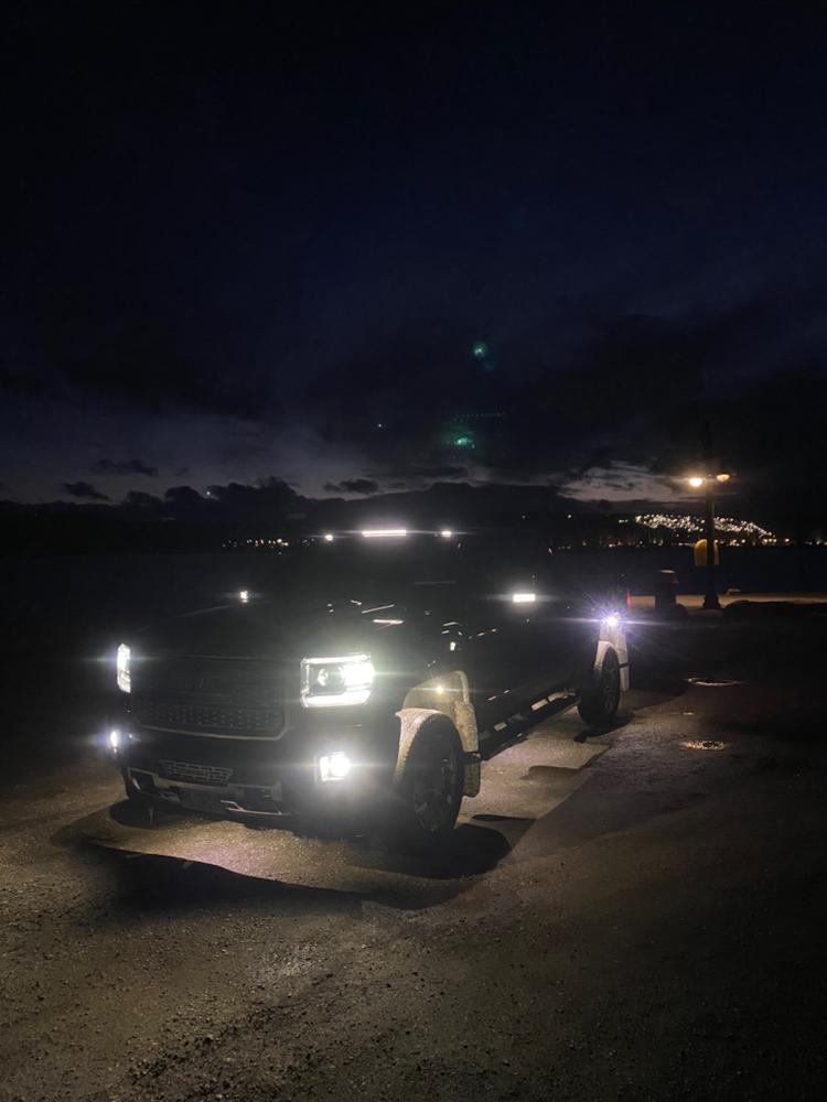 S-Series Cab Lights | 2015-2019 Chevy Silverado & GMC Sierra 2500/3500 - Customer Photo From Jacob McQueen