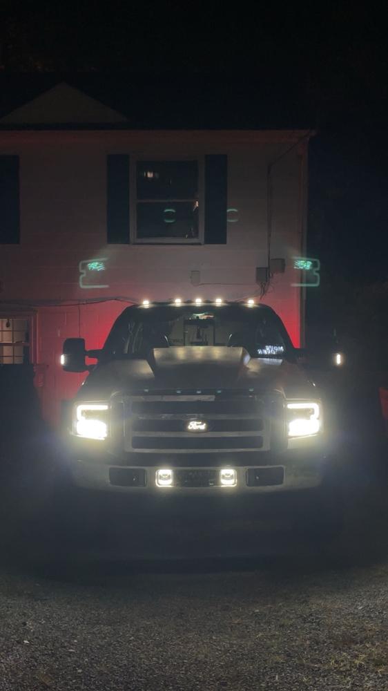S-Series Cab Lights | 1999-2007 Ford F250 / F350 Superduty - Customer Photo From Nicholas Bruno