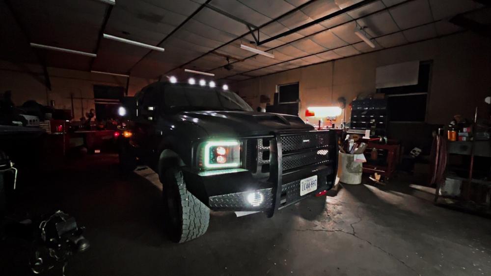 S-Series Cab Lights | 1999-2007 Ford F250 / F350 Superduty - Customer Photo From Philip Mehegan