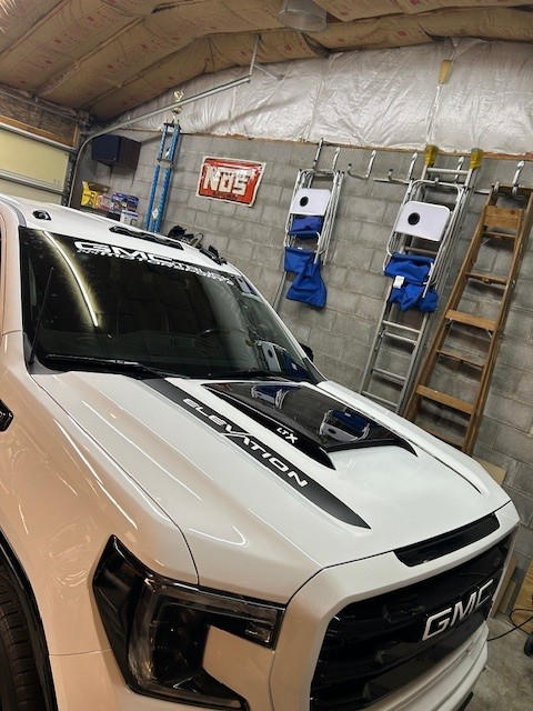 S-Series Cab Lights | 2019-2026 Chevy Silverado & GMC Sierra 1500 Retrofit - Customer Photo From Larry Lasley