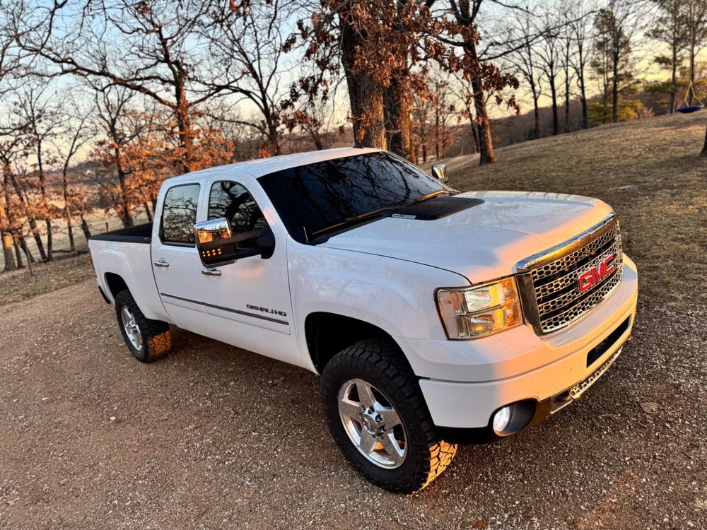 GM Tow Mirror Upper Glass (2015 Style) - Customer Photo From Jake Trimm