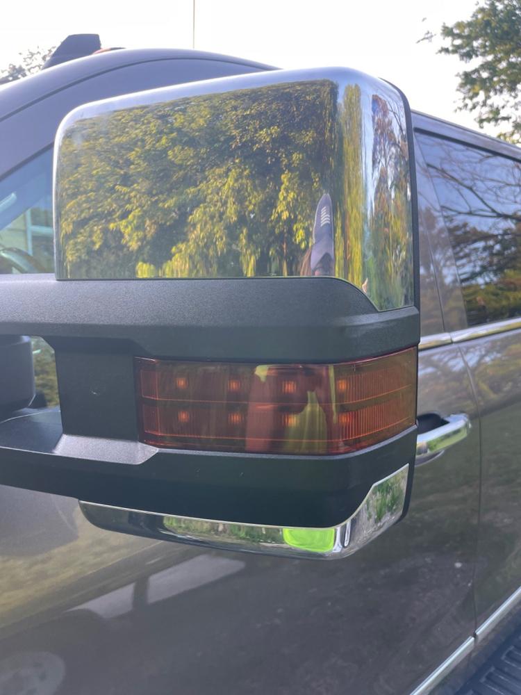 Tow Mirror Direct Replacement Marker Lights | 2014-2019 Chevy Silverado & GMC Sierra - Customer Photo From Zachary Arnett