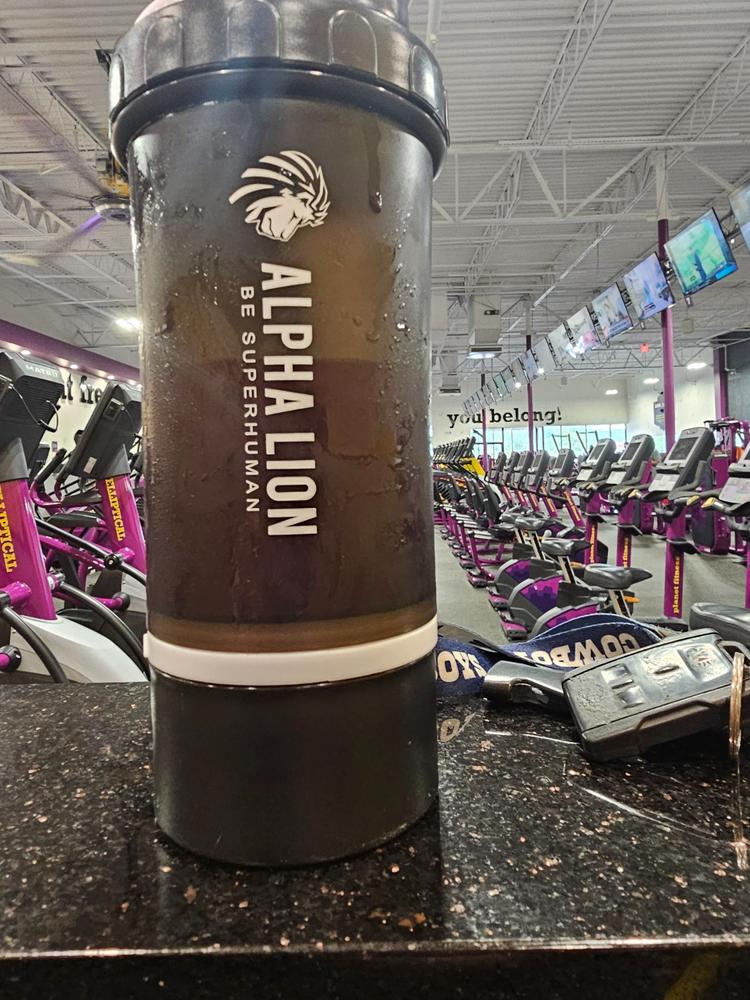 TITAN Mixer Bottle - The World's Only Shakeless Shaker – TITAN Mixer Bottle™