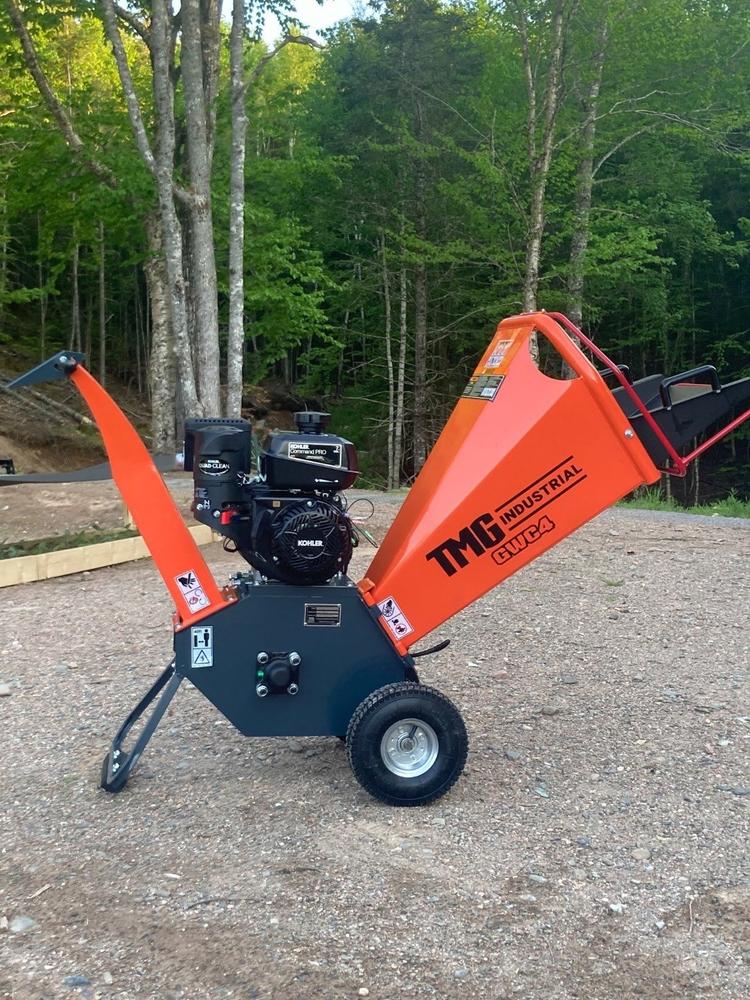 4" Wood Chipper with 7 HP Kohler Gas Engine, 6