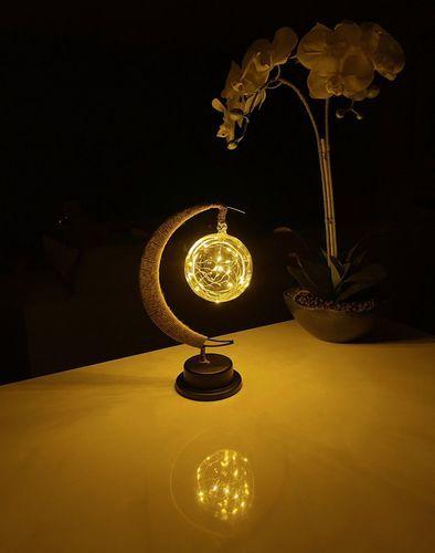 Lampe LED Croissant de Lune - Customer Photo From Loïc