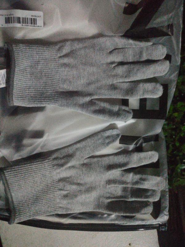 DefenderShield EMF Radiation Protection Gloves | Small - Customer Photo From Vivekram Korra