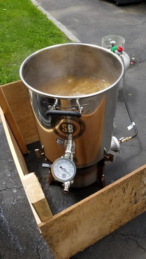 V4 - 10 Gallon Brew Kettle - 2 Vertical Couplers - Customer Photo From Thomas R.
