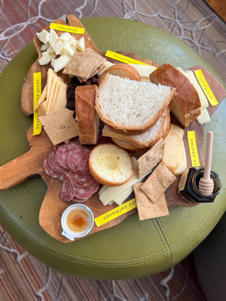 Meat and Cheese Sampler (4-Pack) - Customer Photo From Victor Hjelm