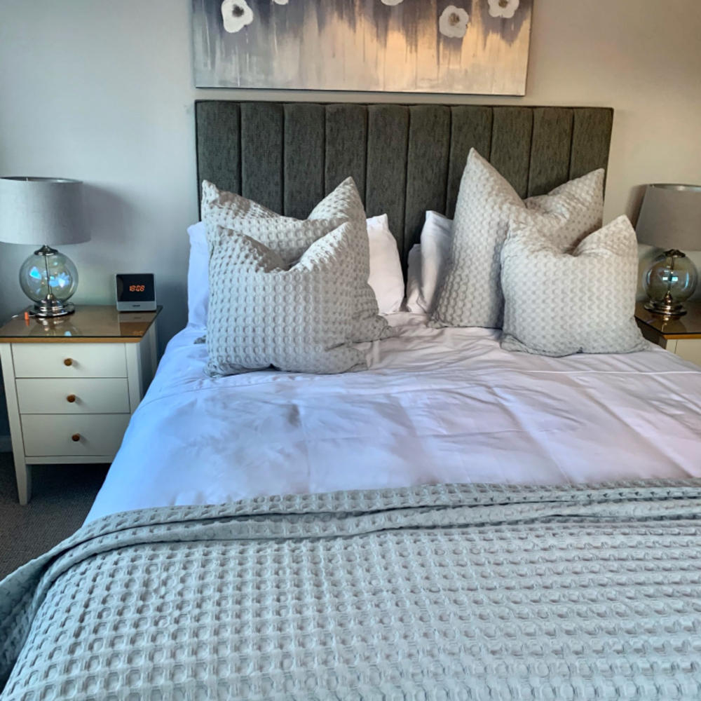 Egyptian Cotton 500 Thread Count Sateen Luxury Standard Pillowcase, Set of Two, Pure White - Customer Photo From Anne Teasdale 