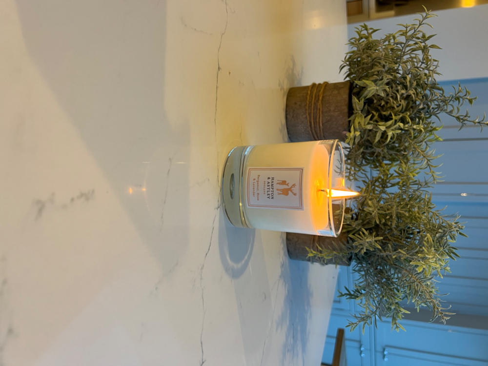 Luxury Scented Large Candle 235g, Bergamot, Rose and Lavender - Customer Photo From Rachel G.