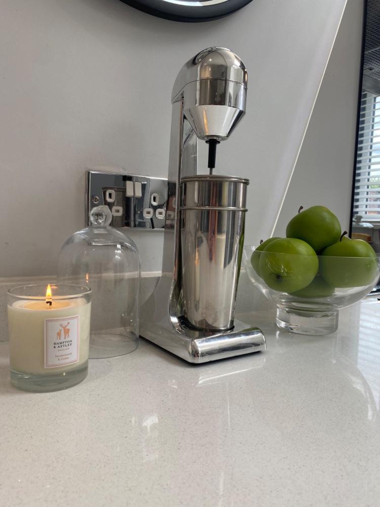 Luxury Scented Large Candle 235g, Sandalwood and Cedar - Customer Photo From Harding D.