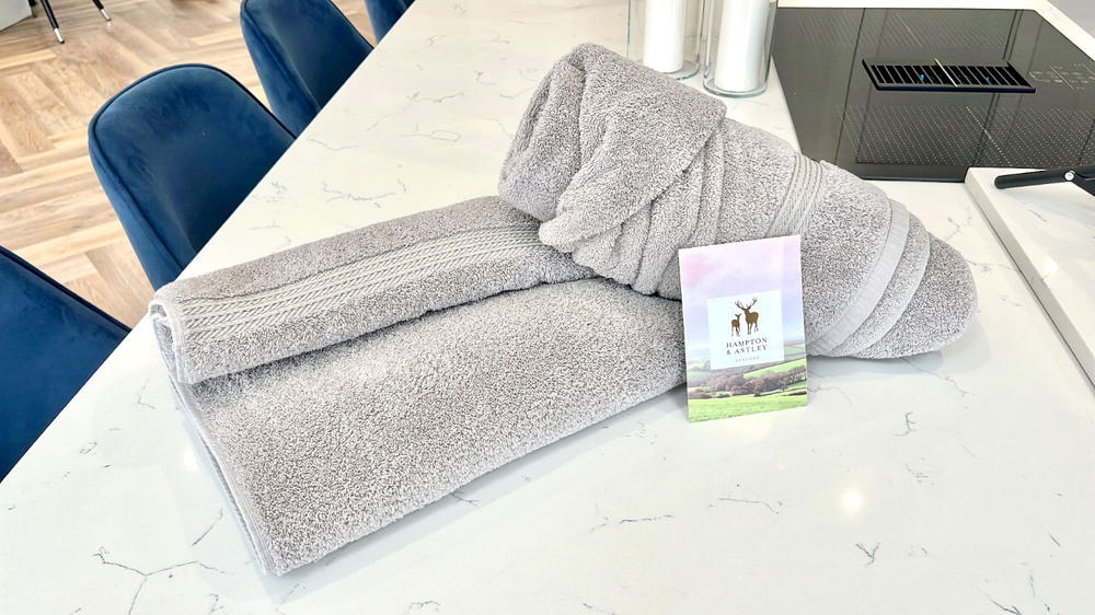 Egyptian Cotton Luxury Bath Sheet, Set of Two, 90 x 165cm - Subtle Grey - Customer Photo From Louise S.