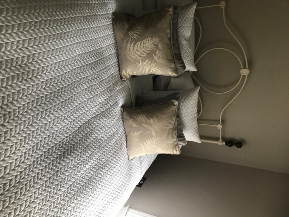 Egyptian Cotton 500 Thread Count Sateen Luxury Duvet Cover and 40cm Deep Fitted Sheet Set With Four Standard Pillowcases, Pure White - Customer Photo From Mark O.