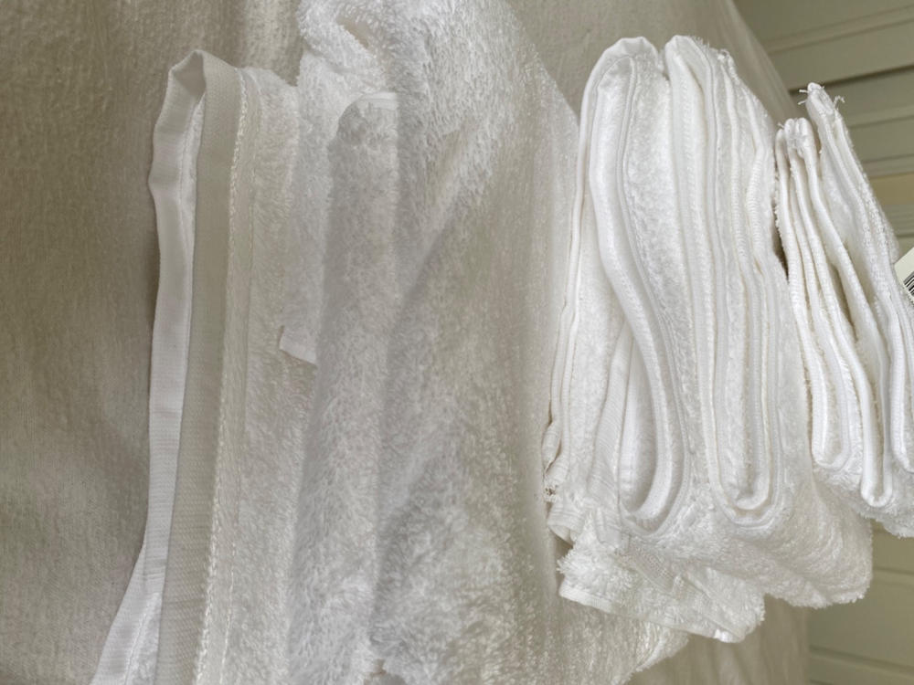 Egyptian Cotton 6 Piece Luxury Bath Towel Set, Pure White - Customer Photo From Nikole S.