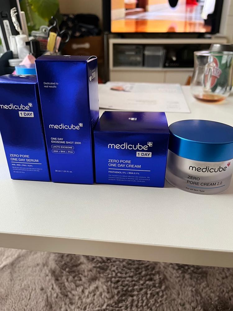 ゼロ毛穴クレイパック – MEDICUBEオンラインショップ