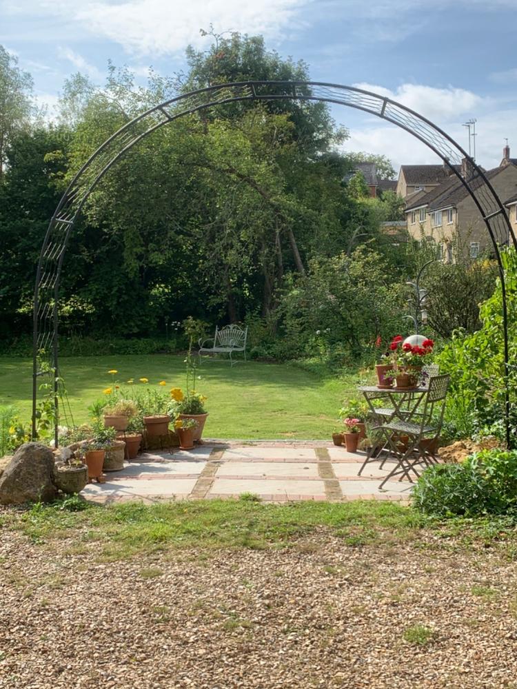 Round Arch - Customer Photo From Alyson T.