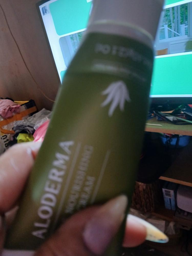 Aloe Nourishing Hand Cream - Customer Photo From Menola Miller