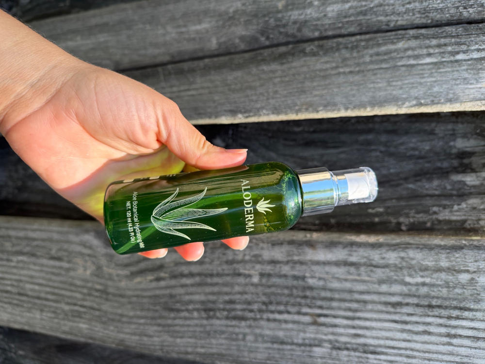 Aloe Botanical Hydrating Mist - Customer Photo From Lourdes Jimenez