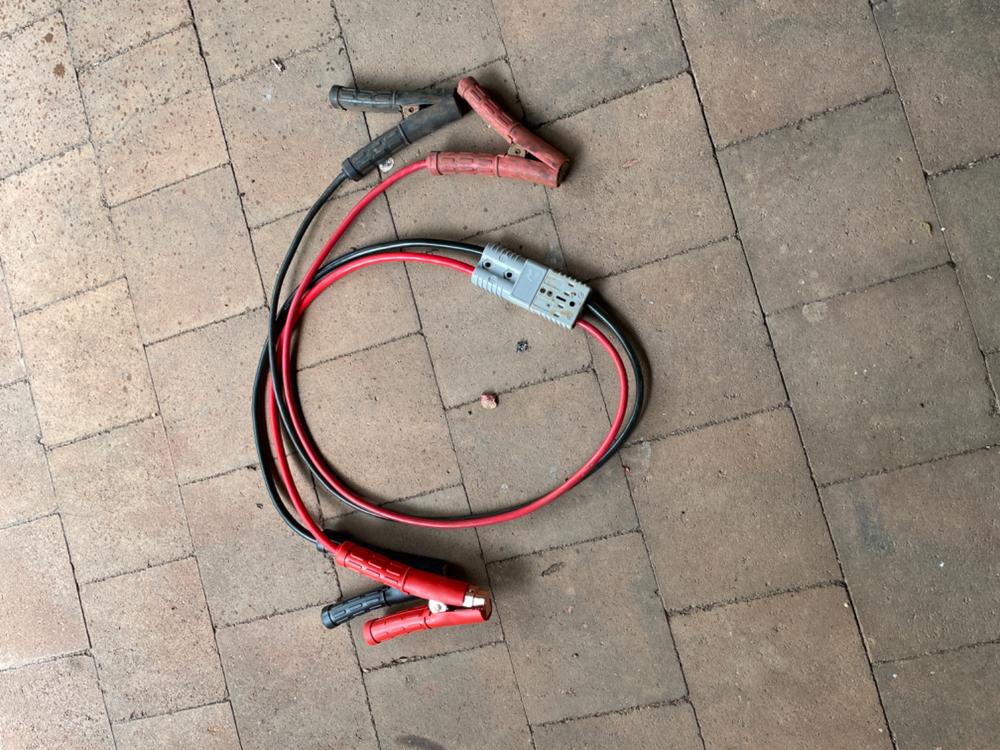 Thumper Genuine Jump leads 175 Amp Anderson to Clamps - Customer Photo From Anonymous