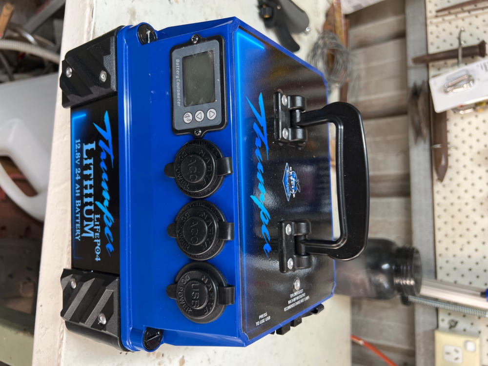 Thumper Lithium 24 AH Battery Pack | Dual Battery system - Customer Photo From Greg J.