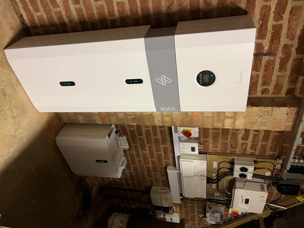 Libbi 5kW Hybrid + 15kWh Battery All in one Battery Storage System £7,650 +vat - Customer Photo From Keith Groen